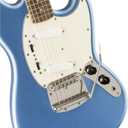 fender-classic-vibe-mustang-2-1668609065.png